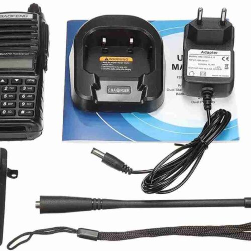 Baofeng uv-82 walkie talkie long range clear voice 1 peace